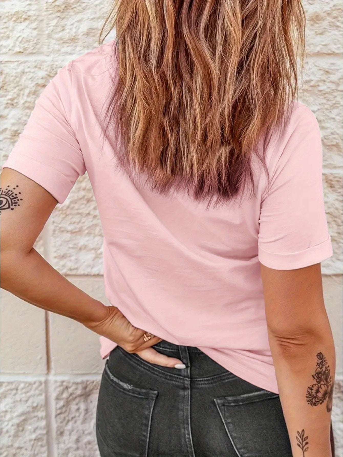 Rose Print Women's Casual Comfortable Crew Neck T-Shirt with Double Shoulder Seams