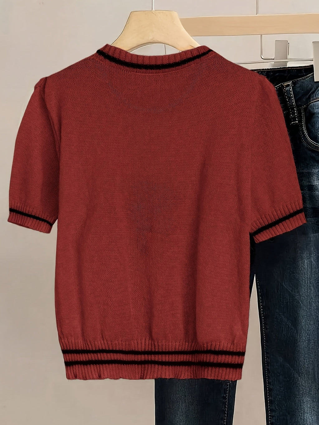 Chic Pink Knit Sweater with Bow Detail - Casual Crew Neck, Beaded Accents, Ribbed Cuffs & Hem, All-Season Women'S Fashion Top, Stylish Layering Piece | Bow Detail Top | Knitted Textur