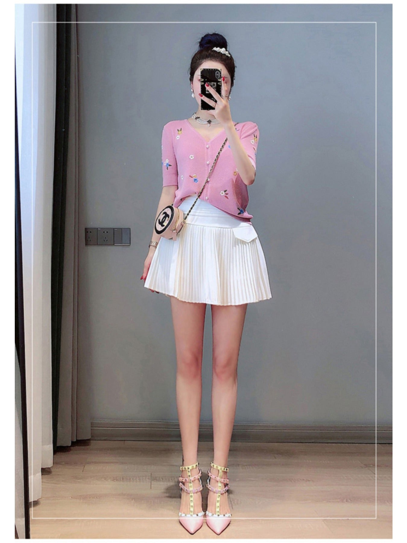 DATY Women's Lightweight V-Neck Short Sleeve Cardigan - Summer Casual Button Front Openwork Design, Soft Pink Sun-Protective Layering Top for Spring\u002FSummer, Short Sleeve Cardigan, Summer Layering Piece, Embroidered Detailing