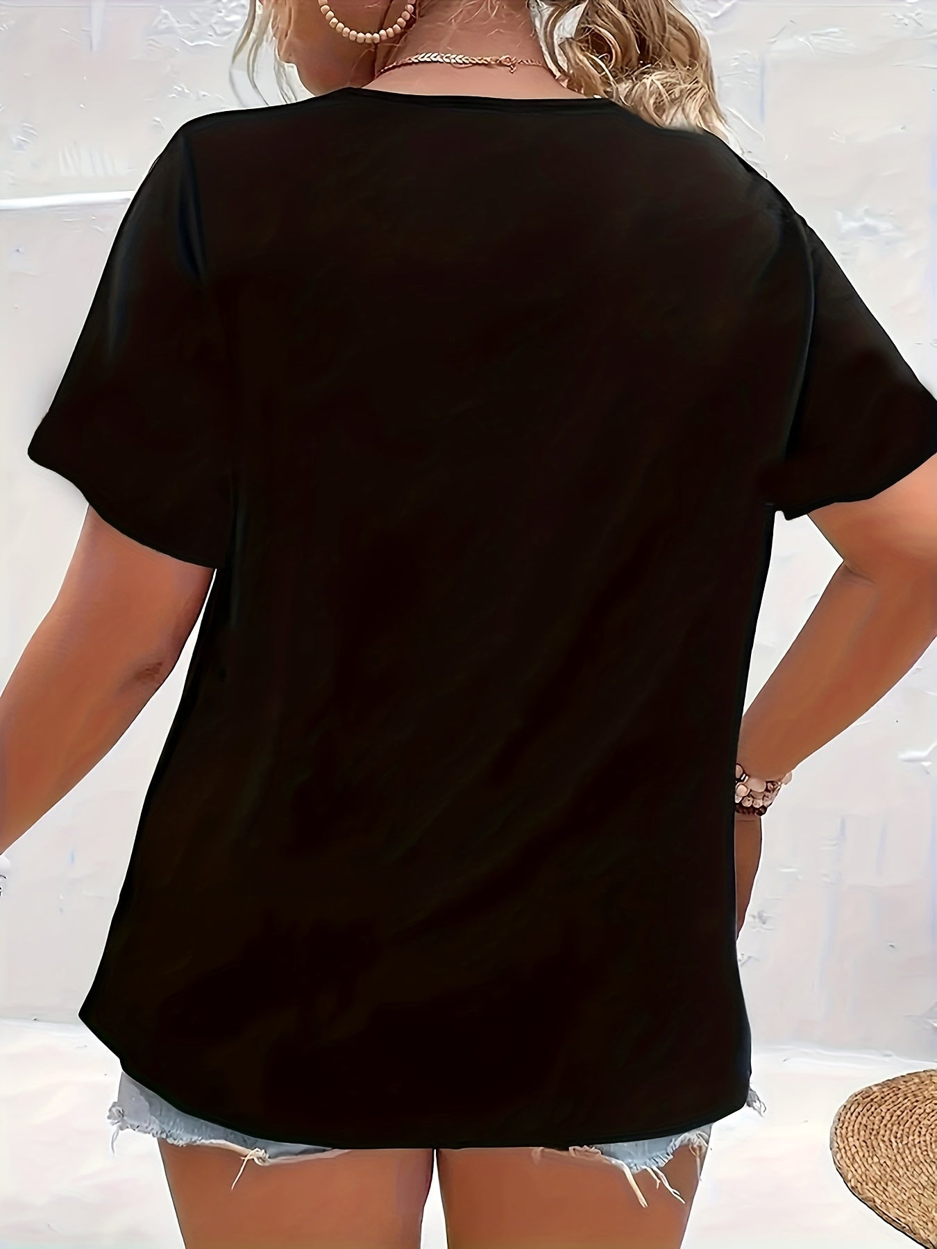 Stylish Women's Square Neck Shiny Rhinestone T-Shirt with Large Butterfly Appliqu¨¦, Trendy and Elegant Blouse for Ladies