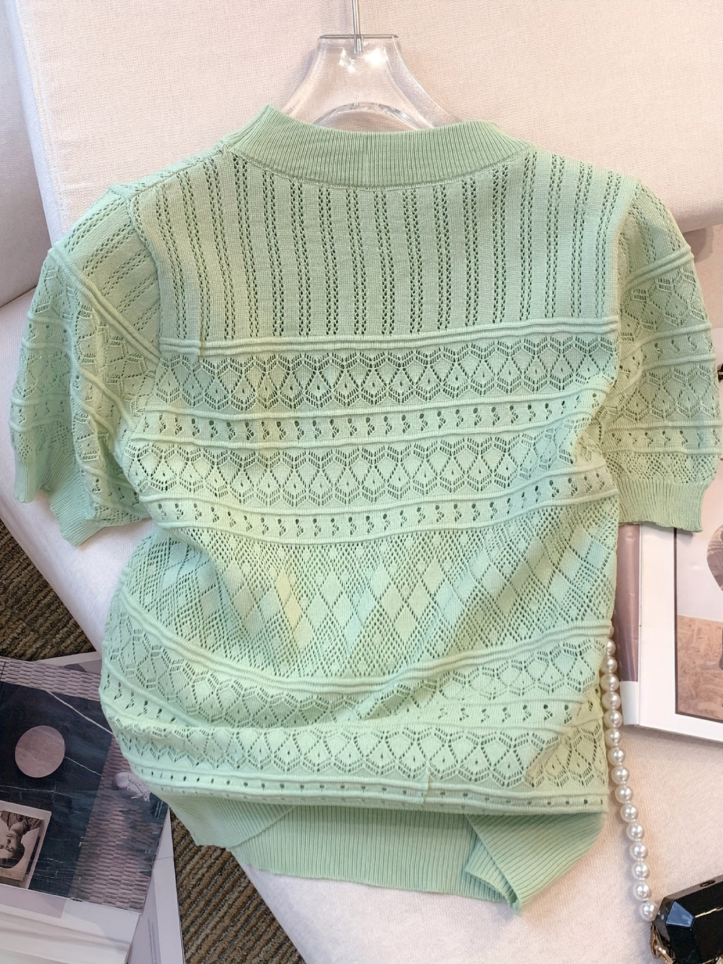 Lightweight And Breathable Short-Sleeve Knitted Top for Women, Perfect for Casual Wear And Flattering Fit, a Summer Essential Pullover.